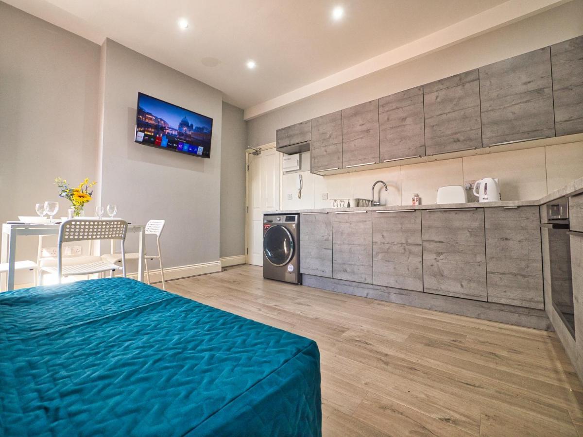 Amazing 1 Bed Flat In Lovely Area Birmingham Bagian luar foto
